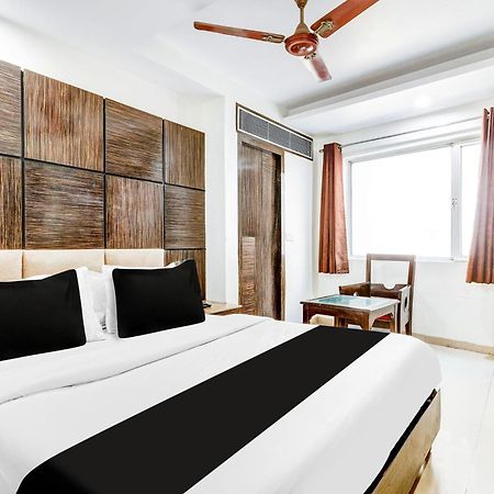 Super Townhouse Arakashan Road Paharganj Formerly Mohan International Nové Dillí Exteriér fotografie
