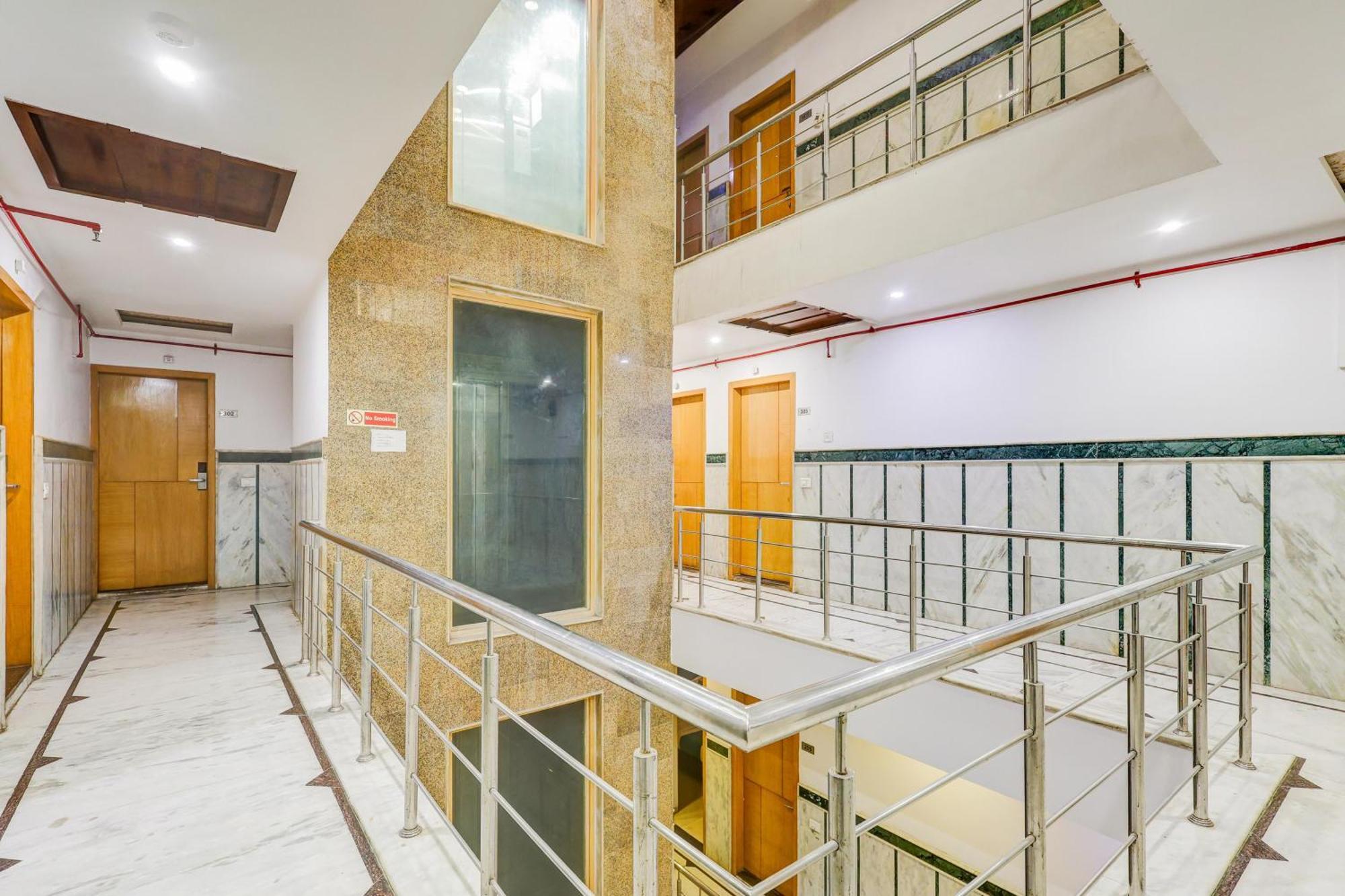 Super Townhouse Arakashan Road Paharganj Formerly Mohan International Nové Dillí Exteriér fotografie