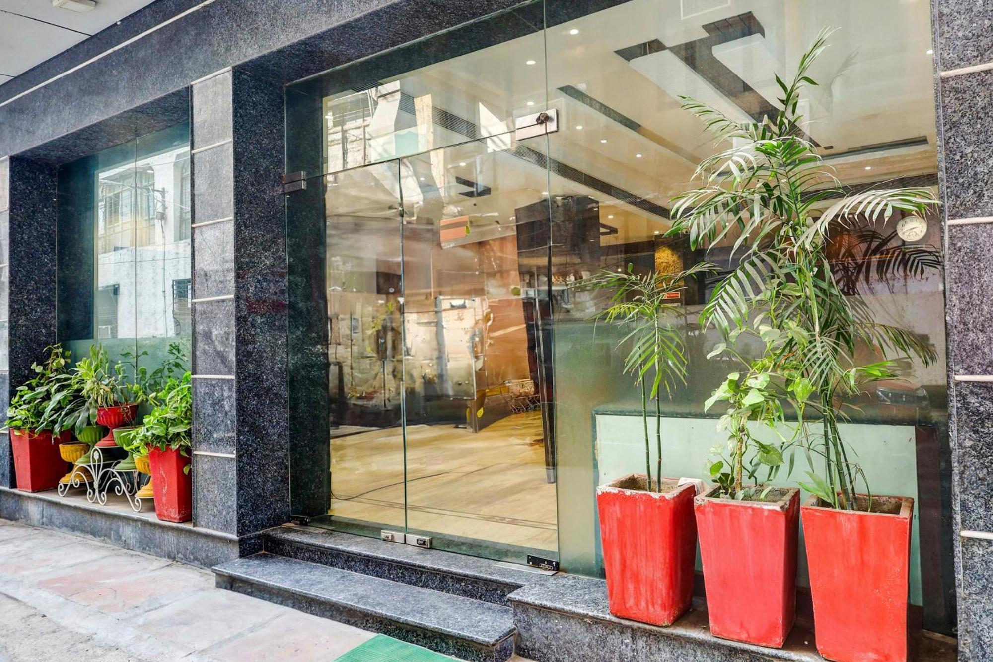 Super Townhouse Arakashan Road Paharganj Formerly Mohan International Nové Dillí Exteriér fotografie