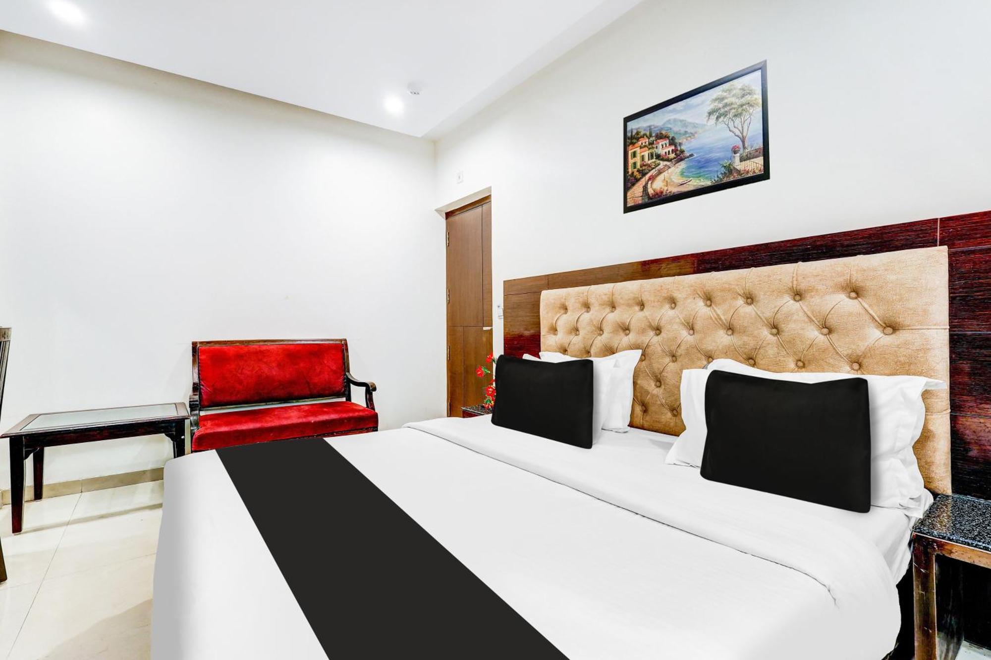 Super Townhouse Arakashan Road Paharganj Formerly Mohan International Nové Dillí Exteriér fotografie