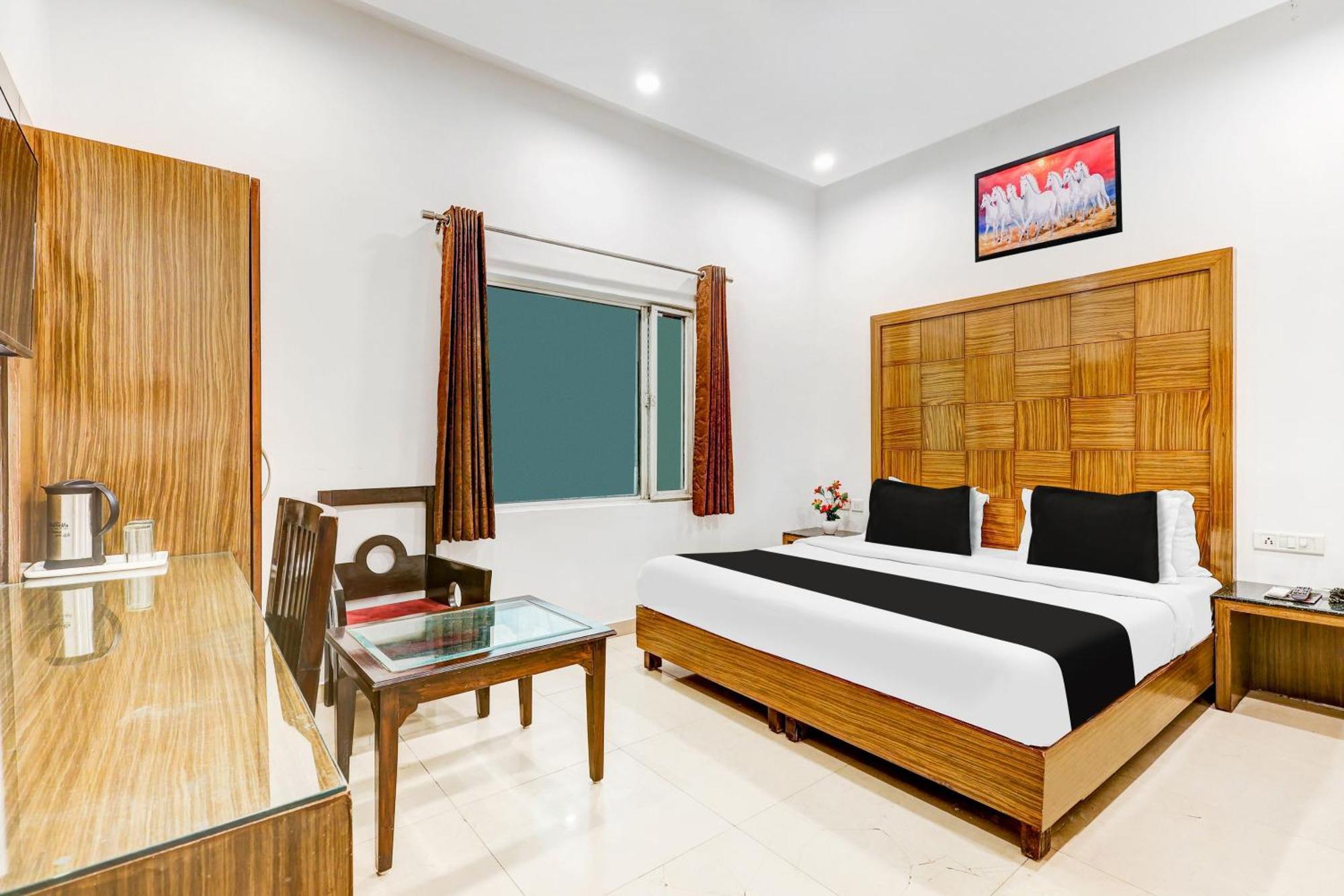 Super Townhouse Arakashan Road Paharganj Formerly Mohan International Nové Dillí Exteriér fotografie
